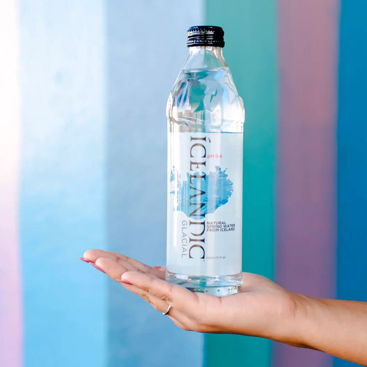 Icelandic Glacial Natural Mineral Water, 24 X 330 ml